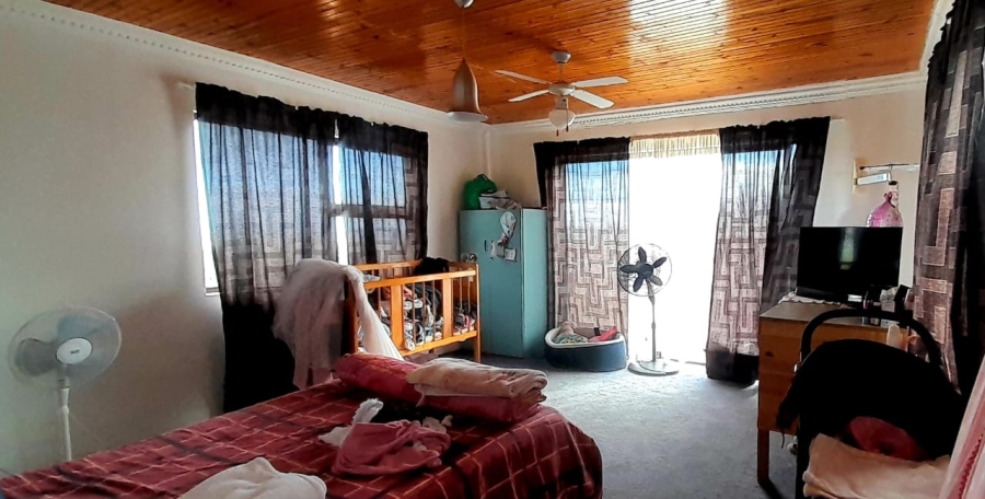 3 Bedroom Property for Sale in Firlands Western Cape
